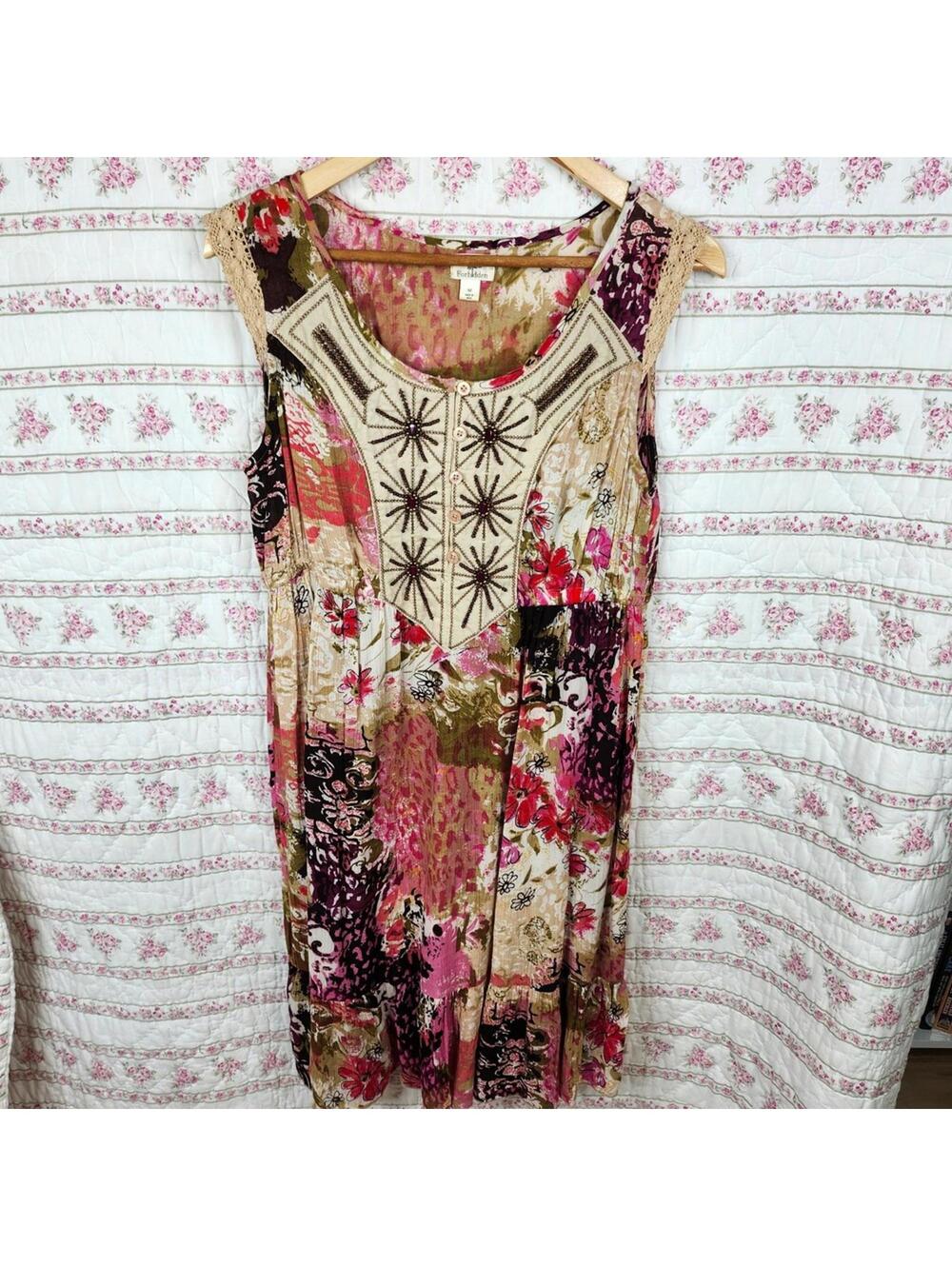 Forbidden Floral Patchwork Dress Medium Sleeveless Beaded Crochet Trim Boho